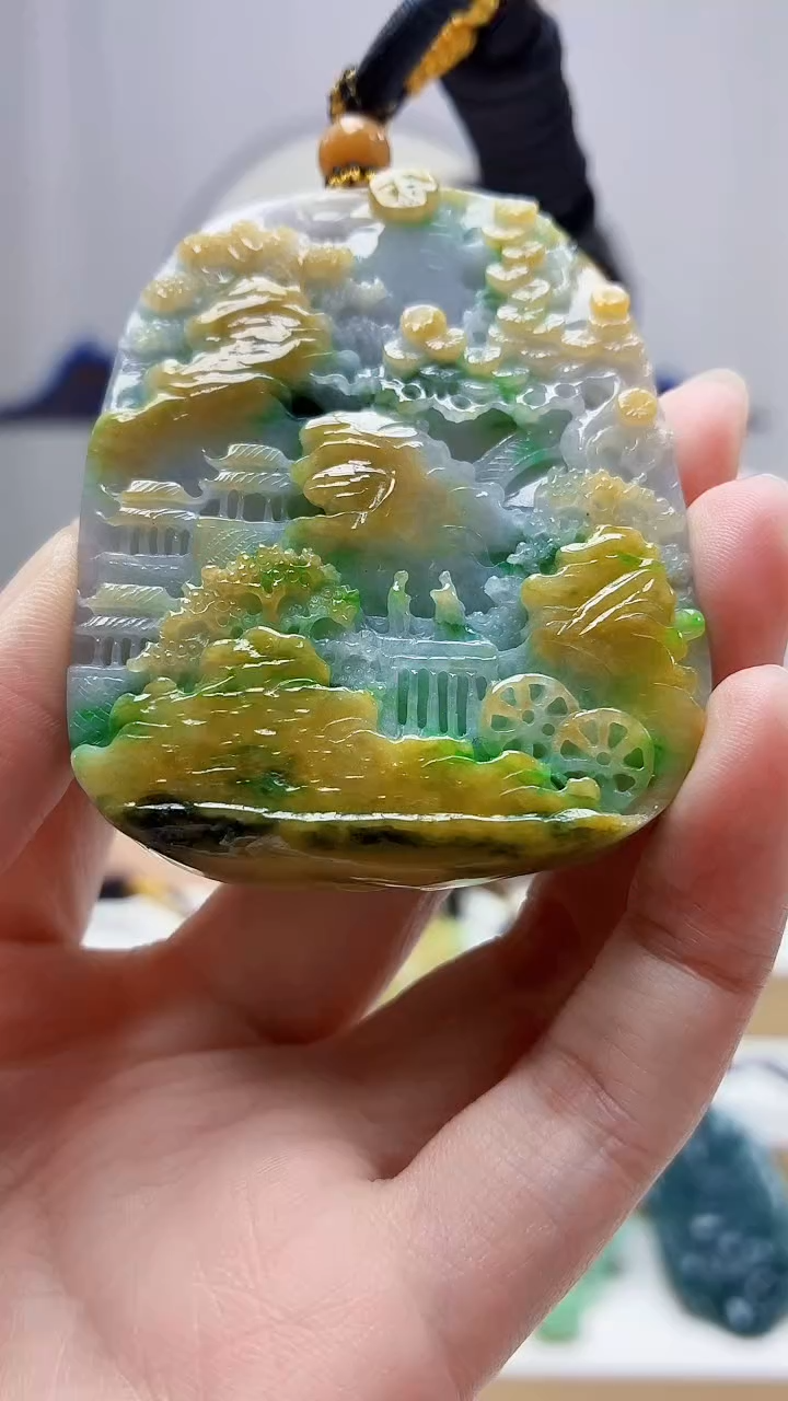 未镶嵌定制翡翠火*火5060zm-毛货挂件