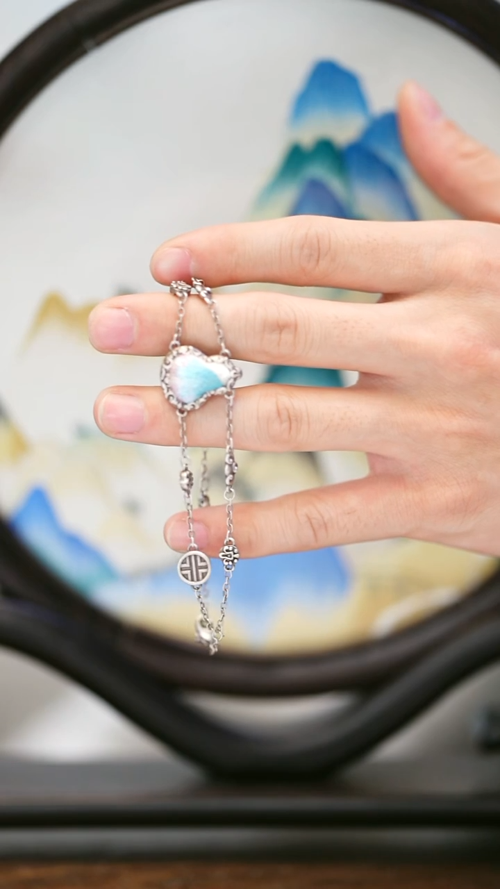 织绣91黔东南苗族刺绣