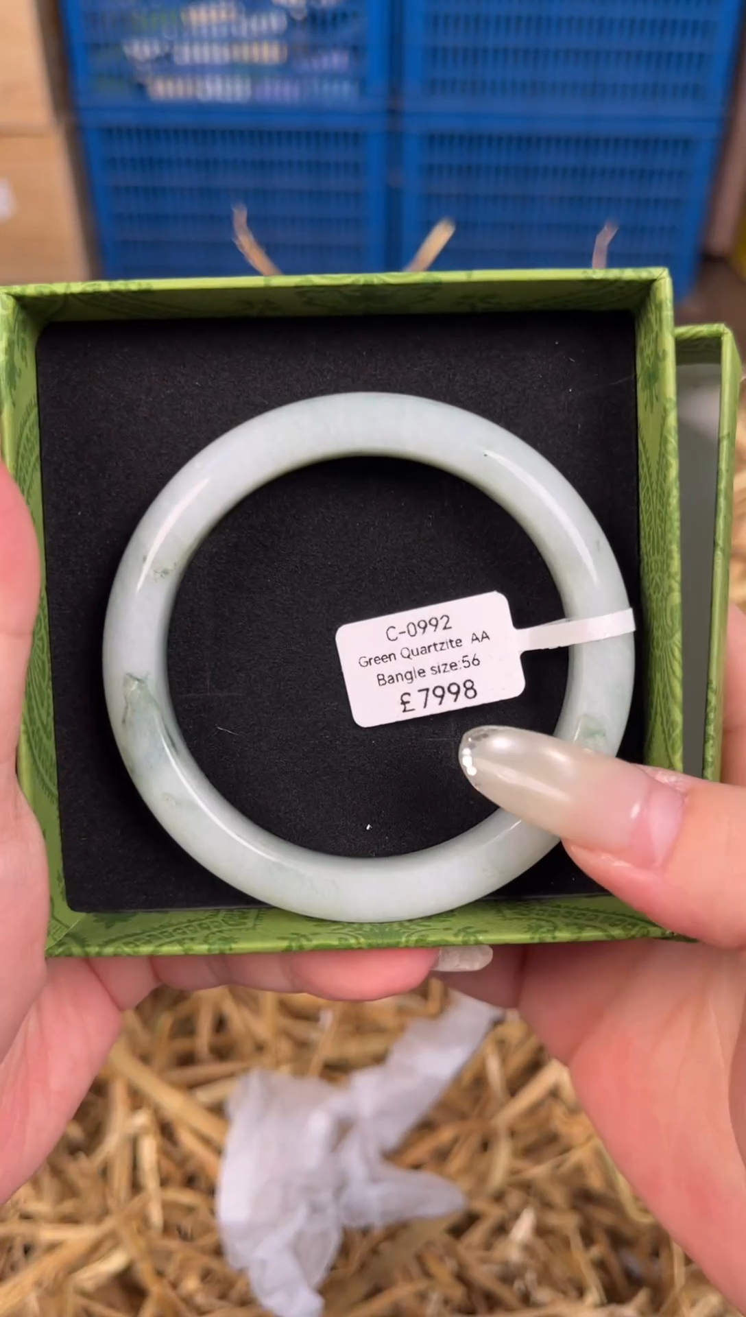 未镶嵌手镯石英质玉C0992