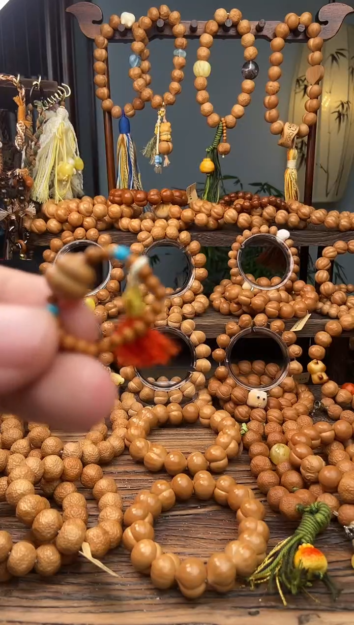 吊坠猴头核桃葫芦戒指