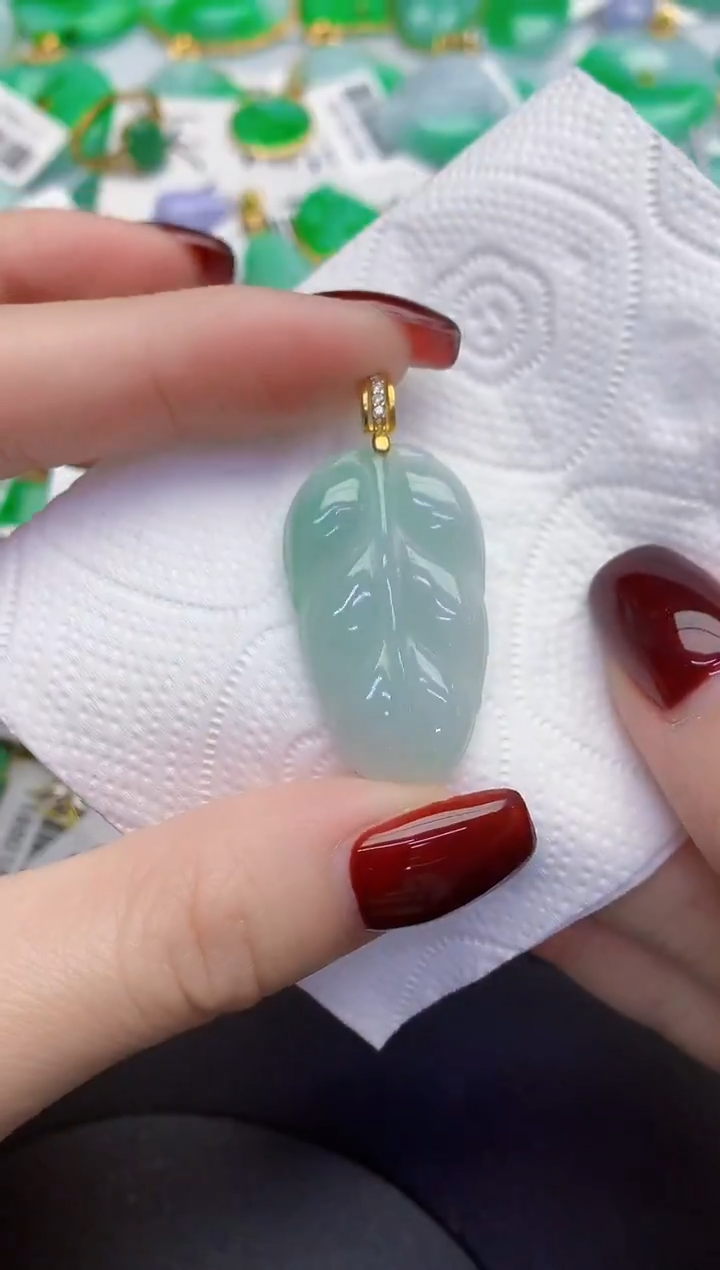 颈饰未镶嵌翡翠缅甸天然翡翠a货