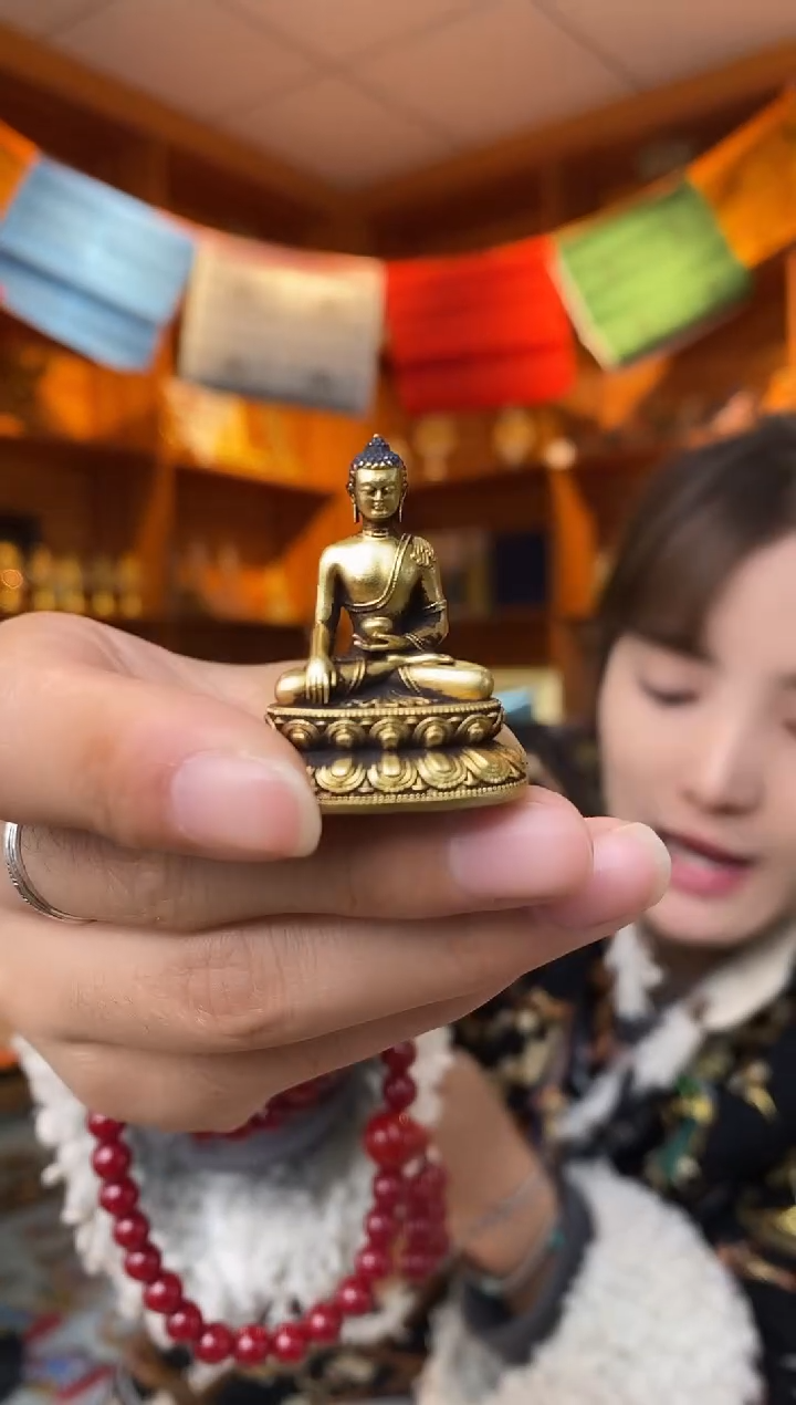 【闪购商品】泥塑释迦-与实物略有差异介意者慎拍