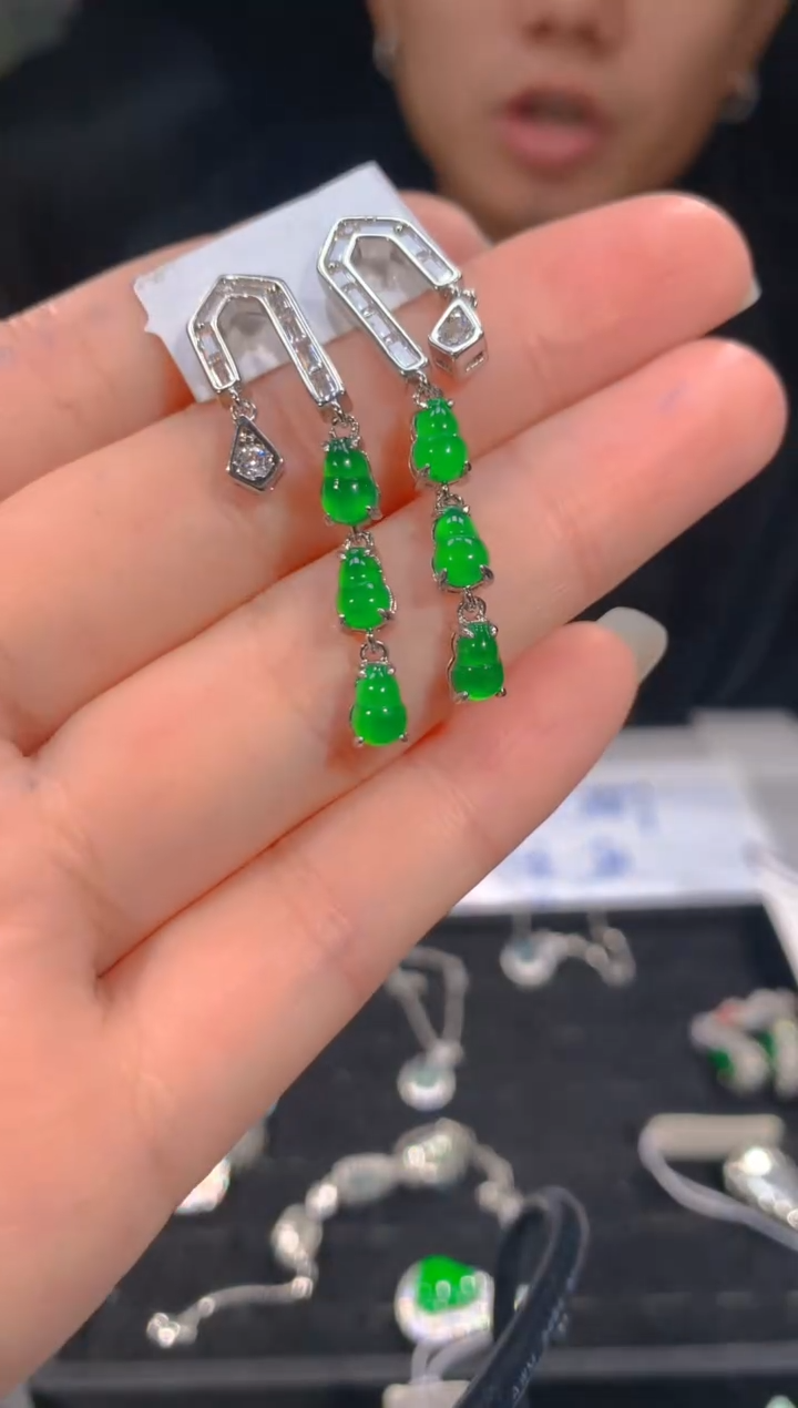 【闪购商品】定制翡翠未镶嵌40多样性发货（发其一）
