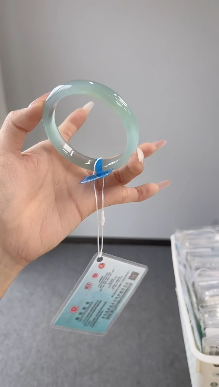 【闪购商品】玛瑙/玉髓手镯未镶嵌60-61圈