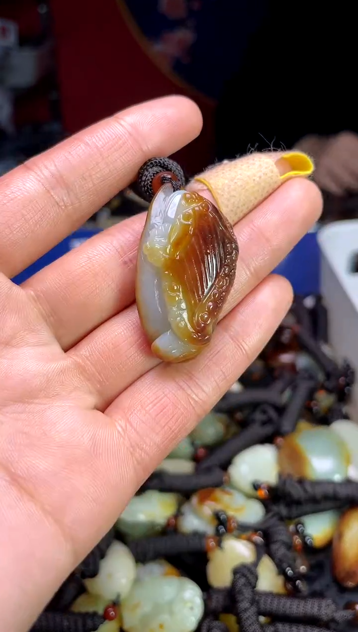 【闪购商品】和田玉颈饰未镶嵌1