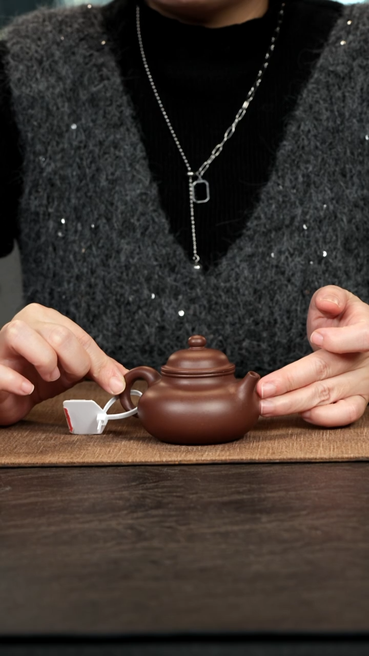 茶壶紫砂老紫泥容天壶110cc