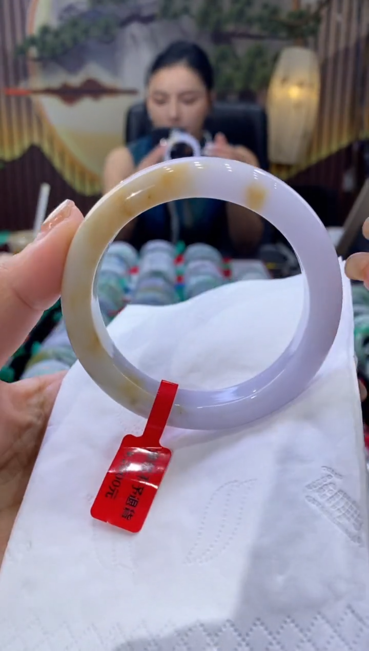 翡翠手镯未镶嵌多人05932