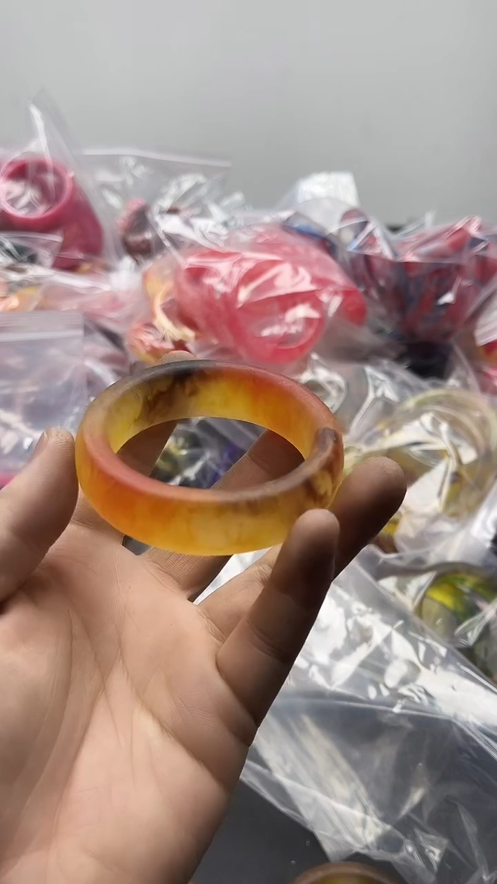 【闪购商品】硅化珊瑚手镯未镶嵌312（60）