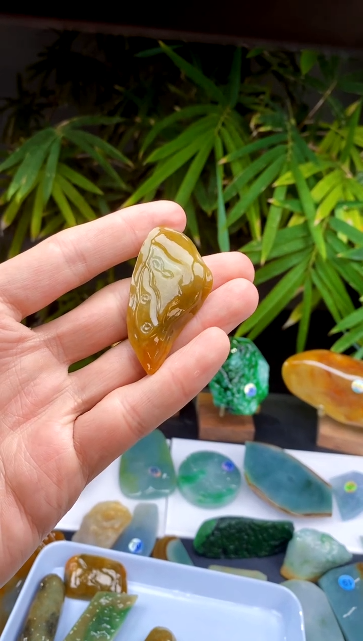 【闪购商品】定制翡翠未镶嵌翡翠