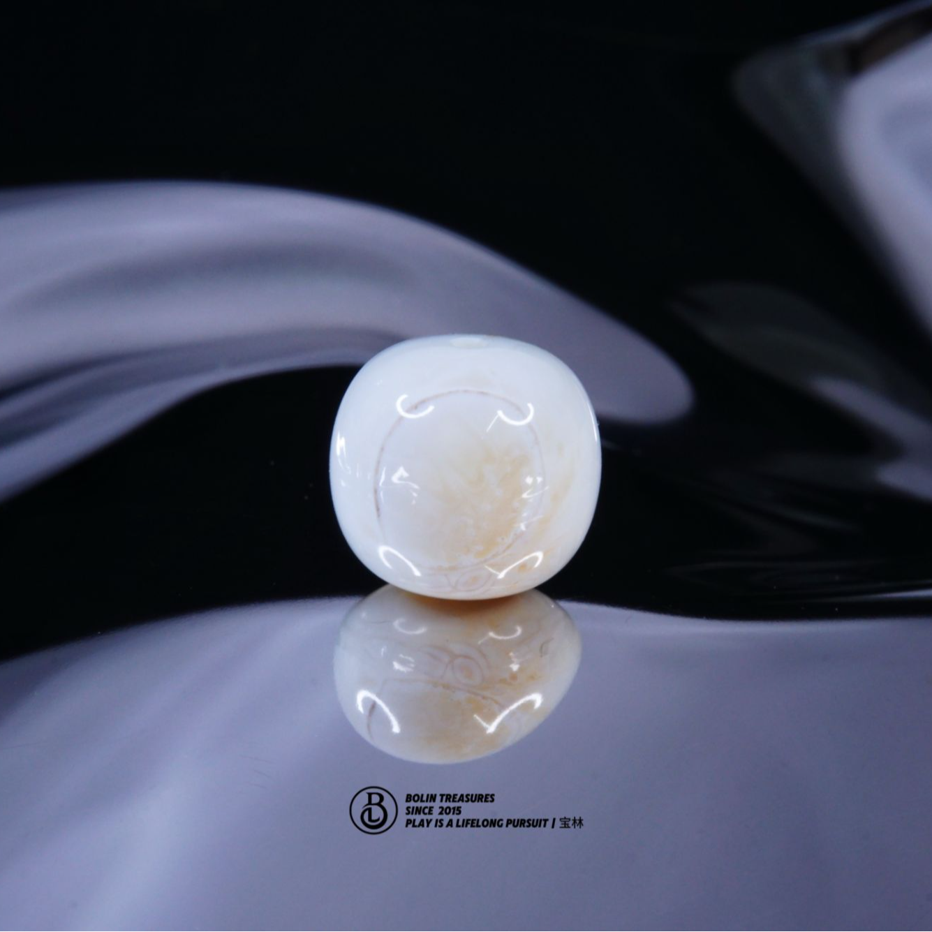 「圈」13.2mm漆瓷白底橘沁色老型单珠 天然琥珀蜜蜡文玩配饰