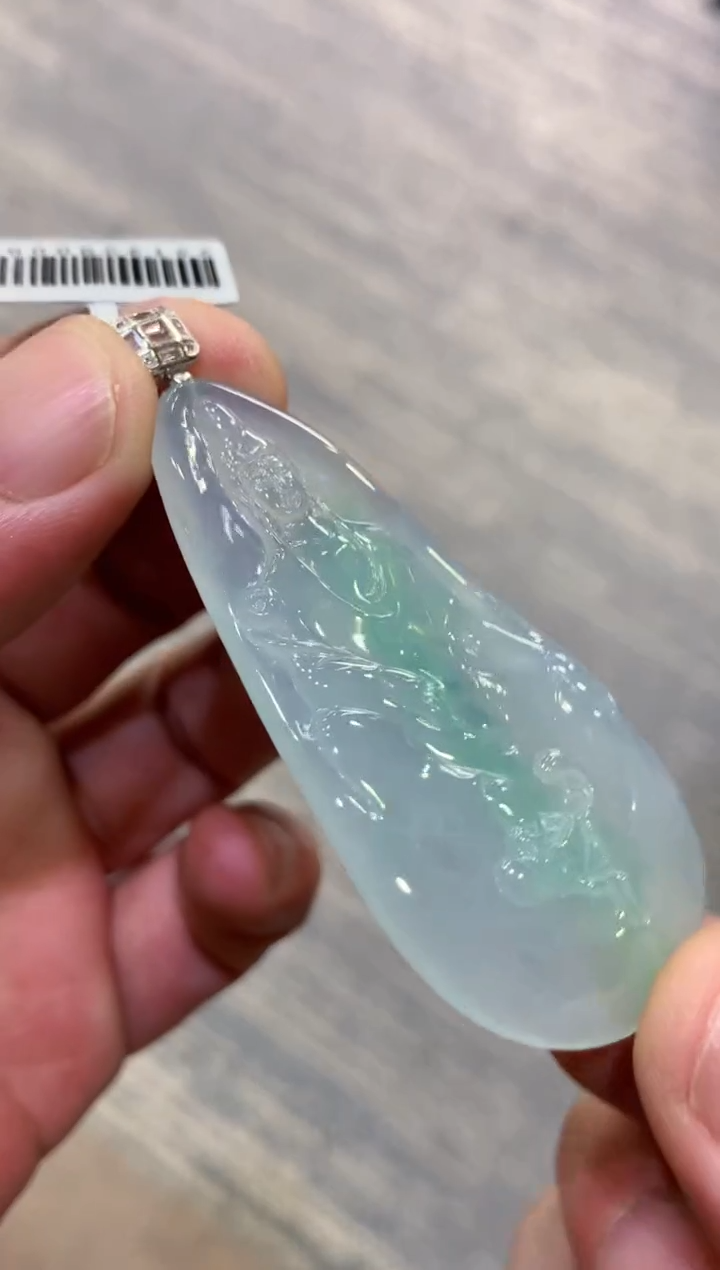 颈饰未镶嵌翡翠天然A货翡翠