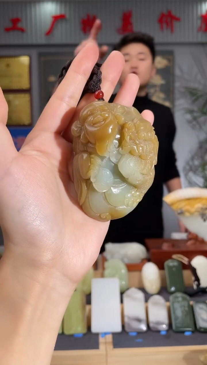 【闪购商品】和田玉颈饰未镶嵌拍一发一 多样性发货