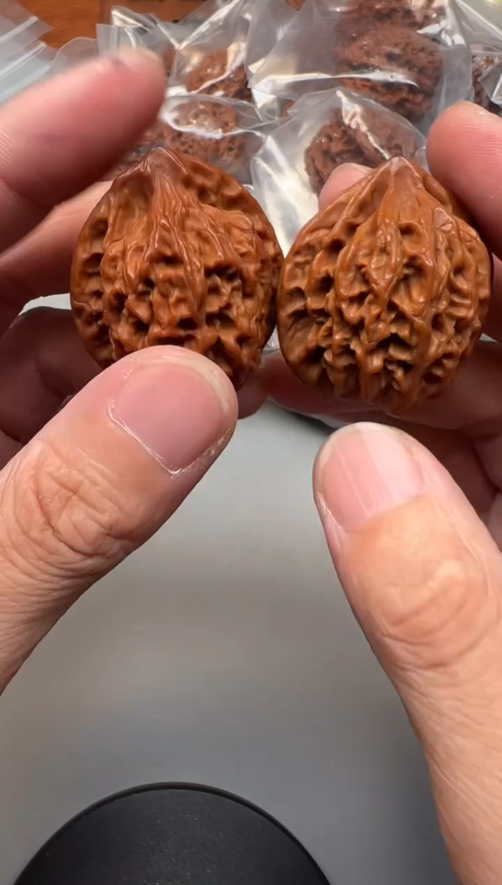 【闪购商品】文玩核桃把件精品文玩核桃把件