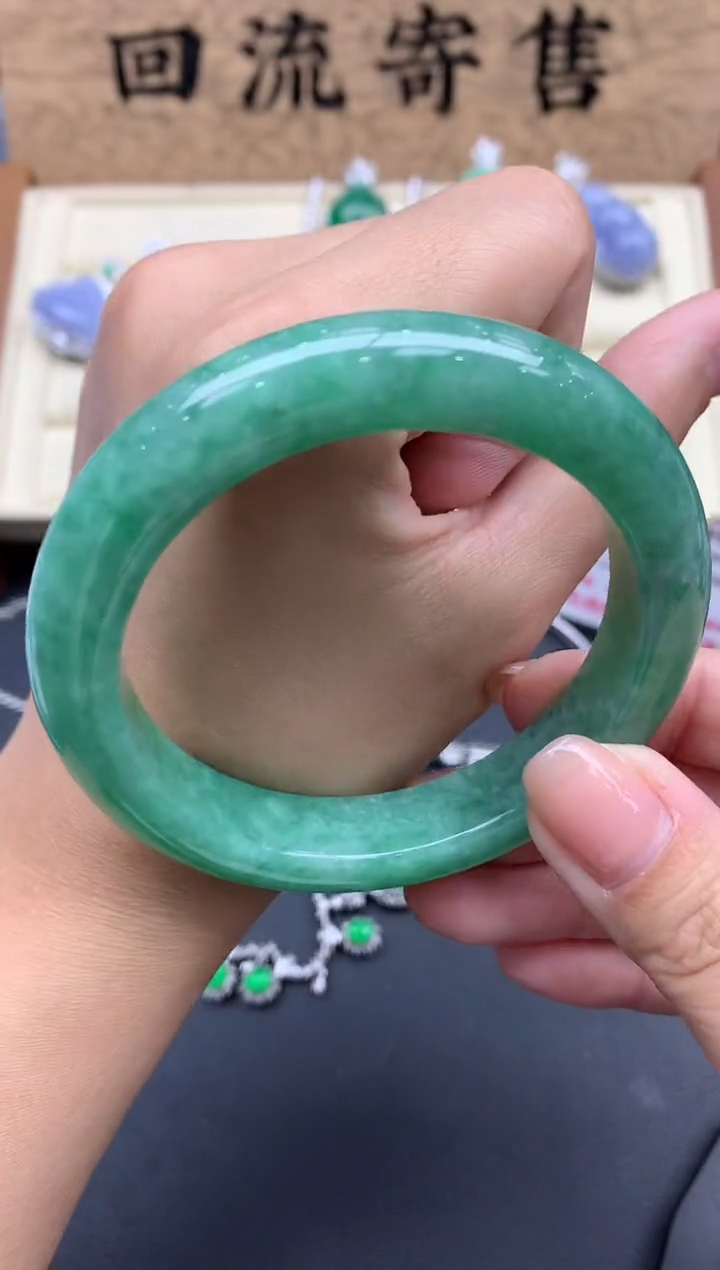 【闪购商品】翡翠手镯未镶嵌736-中国好珍宝