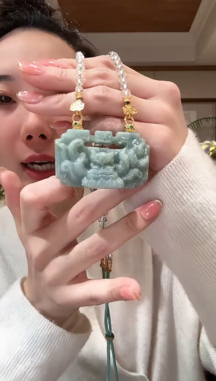 【闪购商品】翡翠颈饰未镶嵌国风