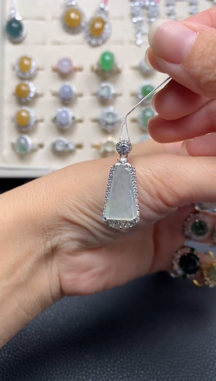 【闪购商品】翡翠戒指银S925镶嵌111111