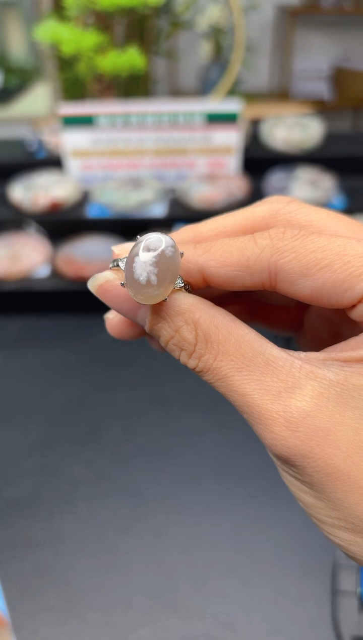 【闪购商品】石英质玉戒指未镶嵌C544