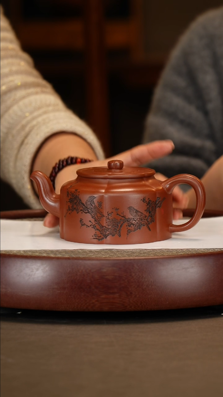 【闪购商品】紫砂茶壶【徐晓梅】红泥梅花周盘  350CC