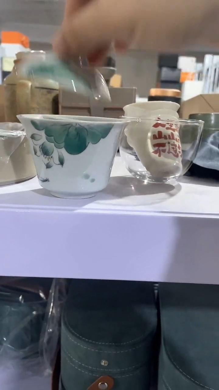 【闪购商品】釉下彩盖碗高温烧制 一碗三杯