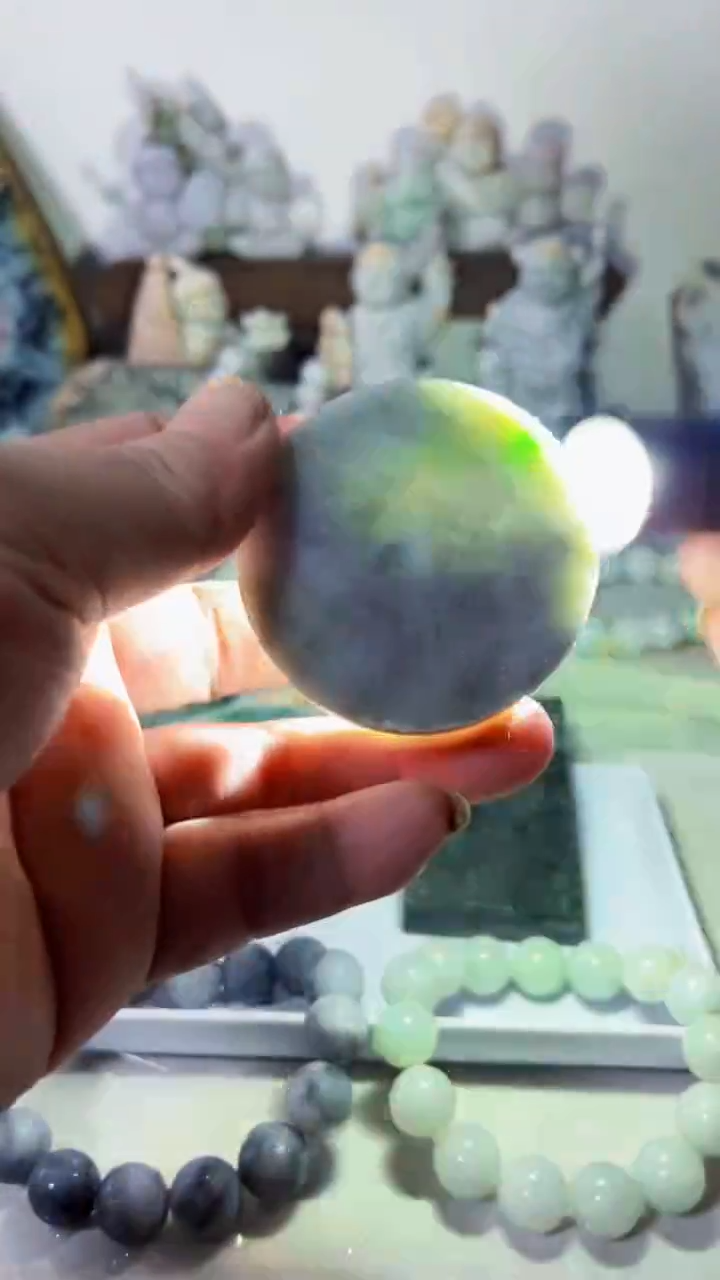 【闪购商品】翡翠吊坠(不含链)未镶嵌A124