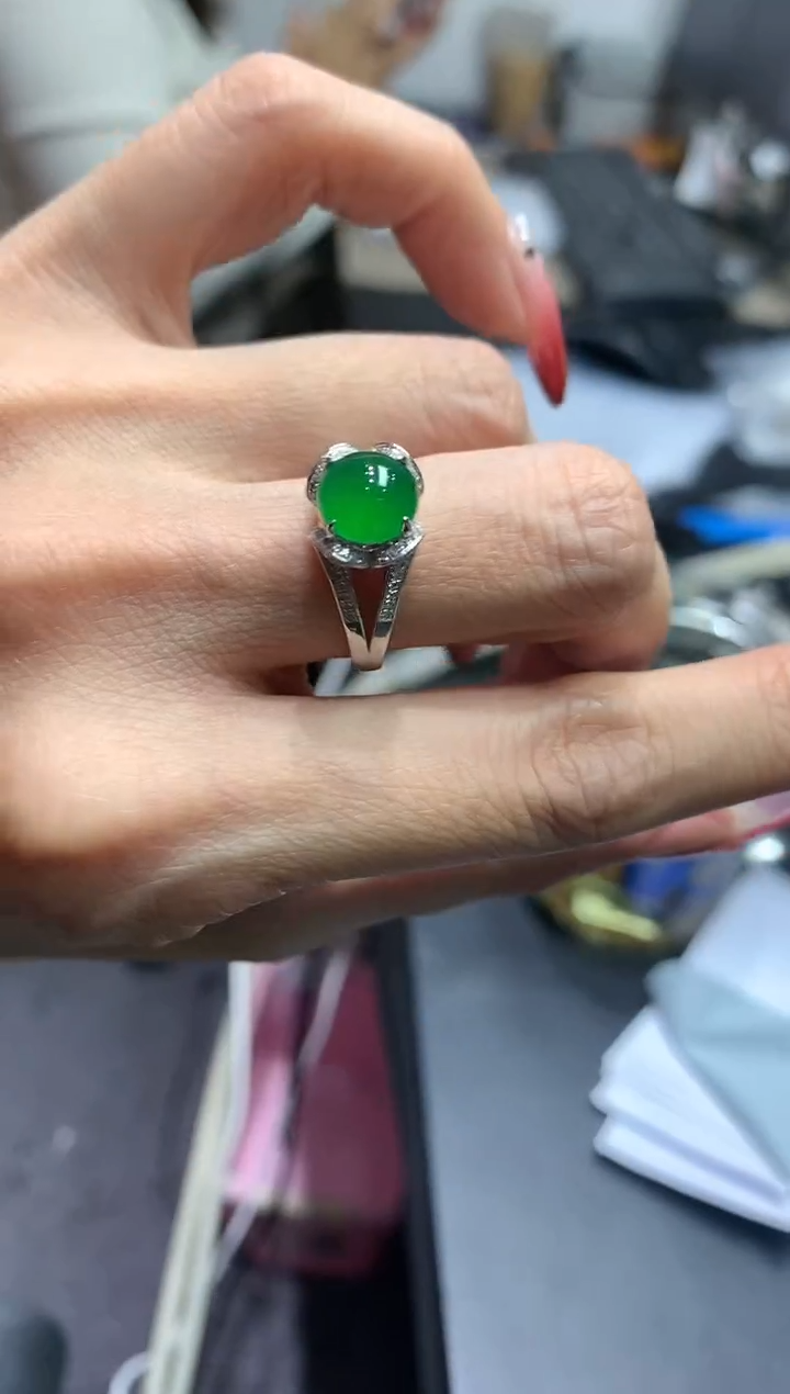 【闪购商品】定制翡翠18K金镶嵌团购