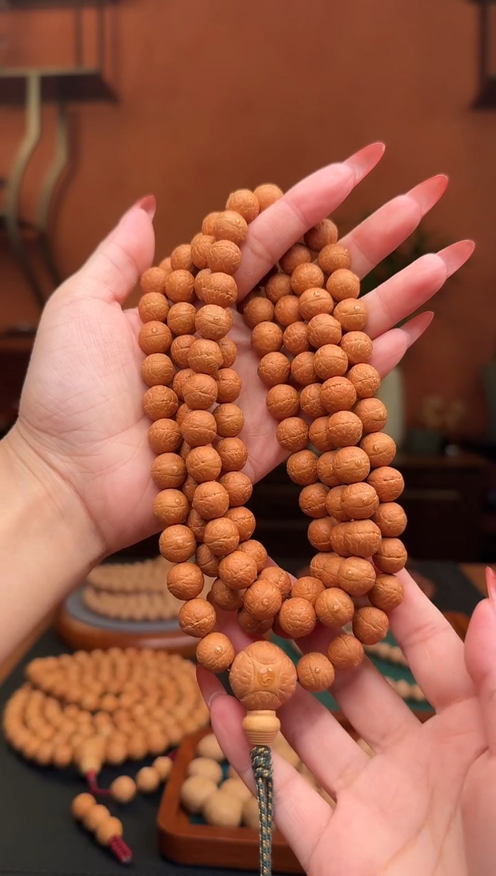 吊坠凤眼菩提可***?11凤眼108