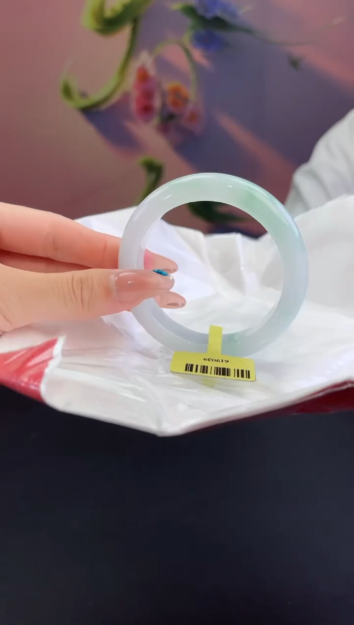 翡翠未镶嵌手镯翡翠手镯