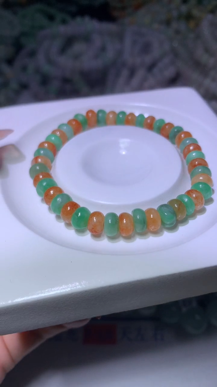 翡翠未镶嵌颈饰淡*MXX027083