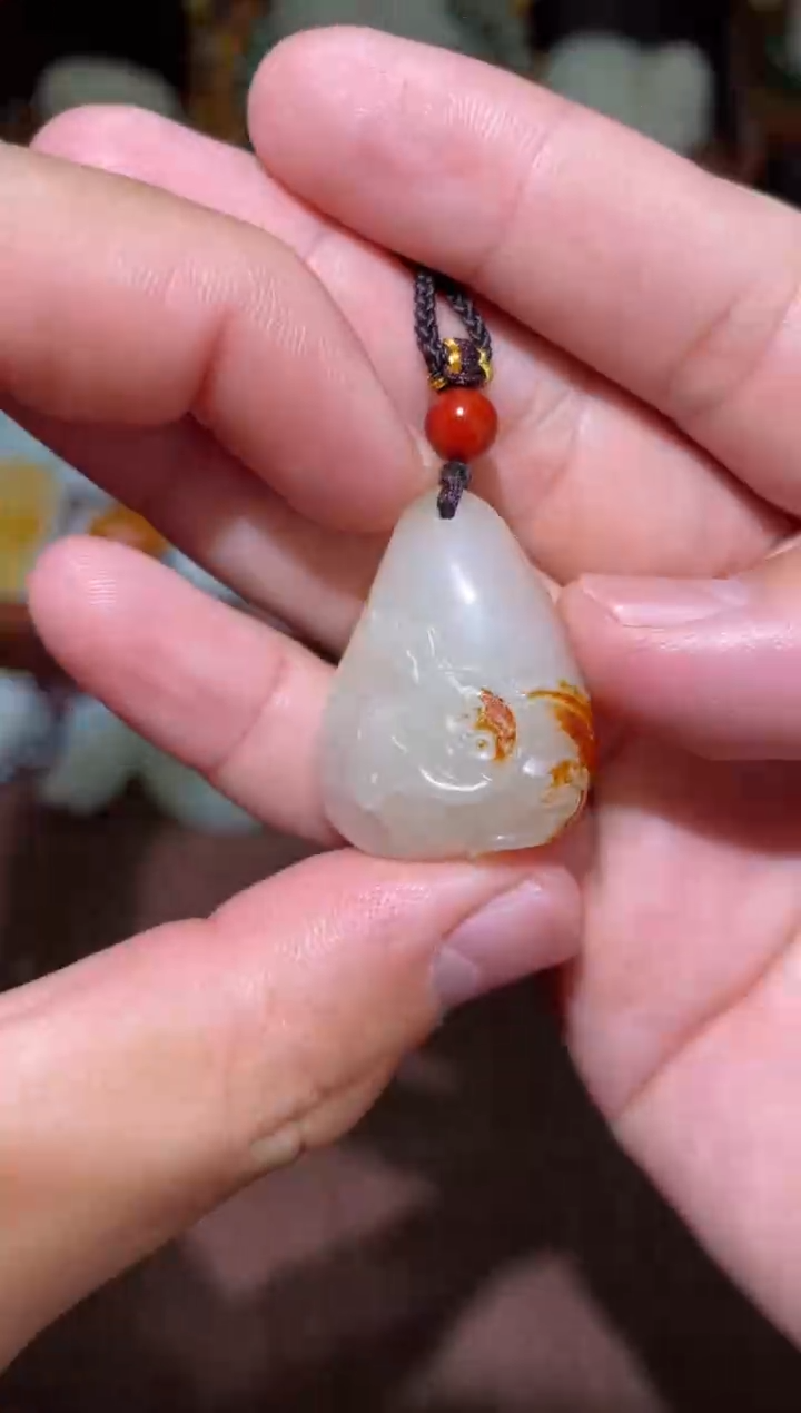 未镶嵌和田玉挂件猴子