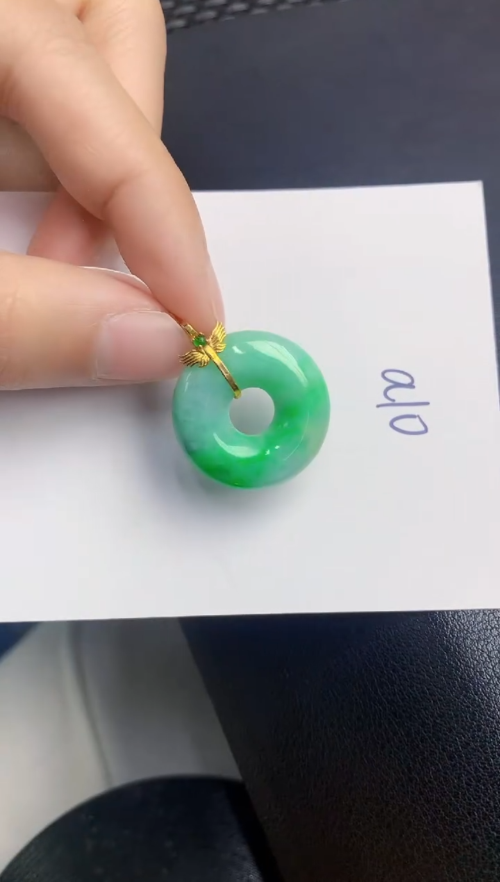 【闪购商品】翡翠颈饰18K金镶嵌000000000