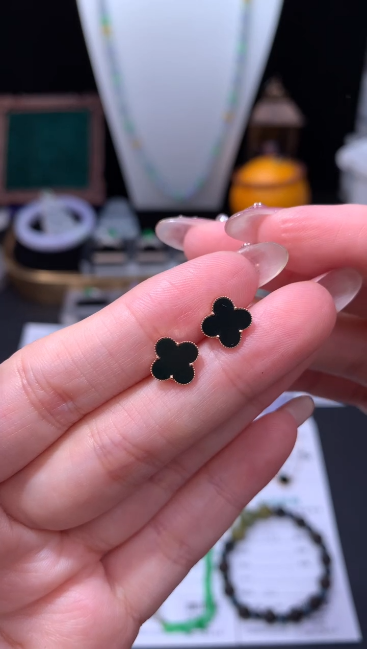 18K金镶嵌定制翡翠48小时鉴赏期 退货不扣服务费