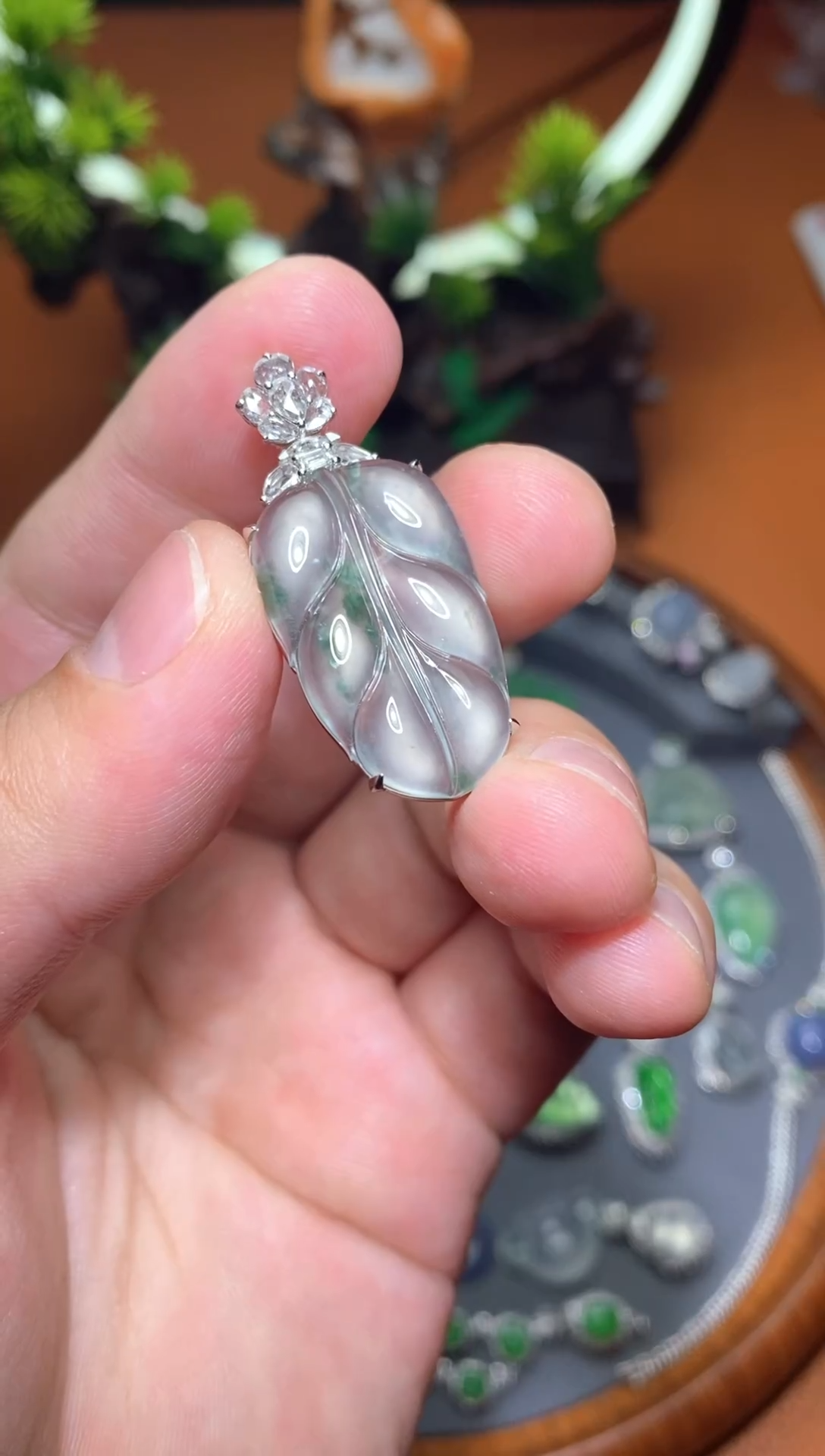 【闪购商品】翡翠颈饰18K金镶嵌/09/叶子