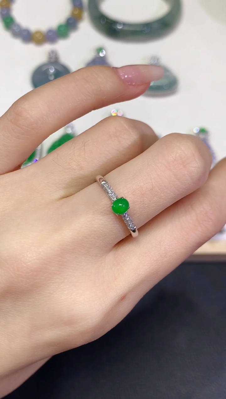 【闪购商品】翡翠颈饰18K金镶嵌团购4