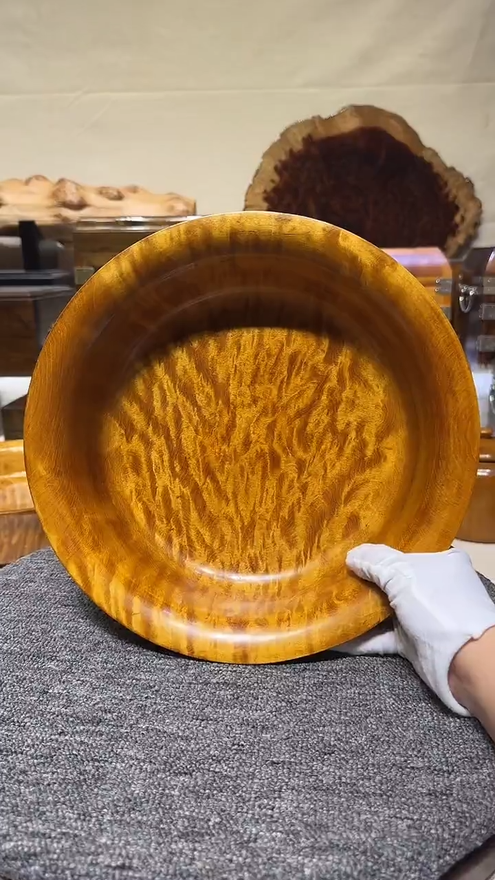 金丝楠木老料满水波聚宝盘 28-8.4cm