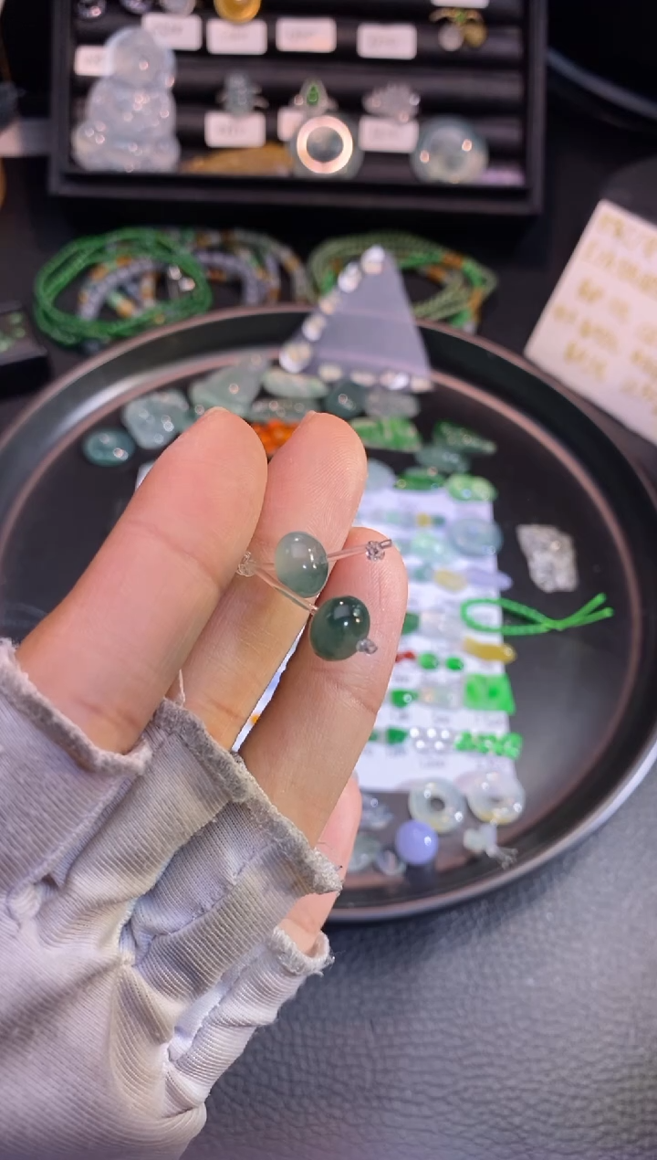 【闪购商品】翡翠挂件未镶嵌珠子