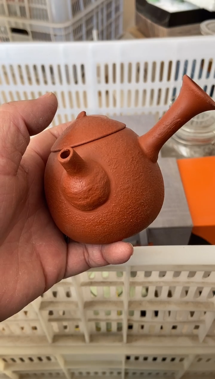 杯子瓷盖子坏了介意勿拍