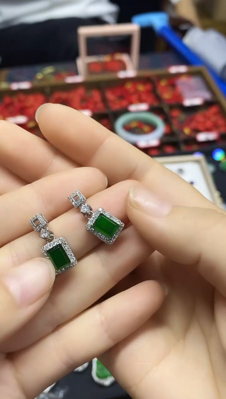 银S925镶嵌翡翠耳坠萌***财耳坠