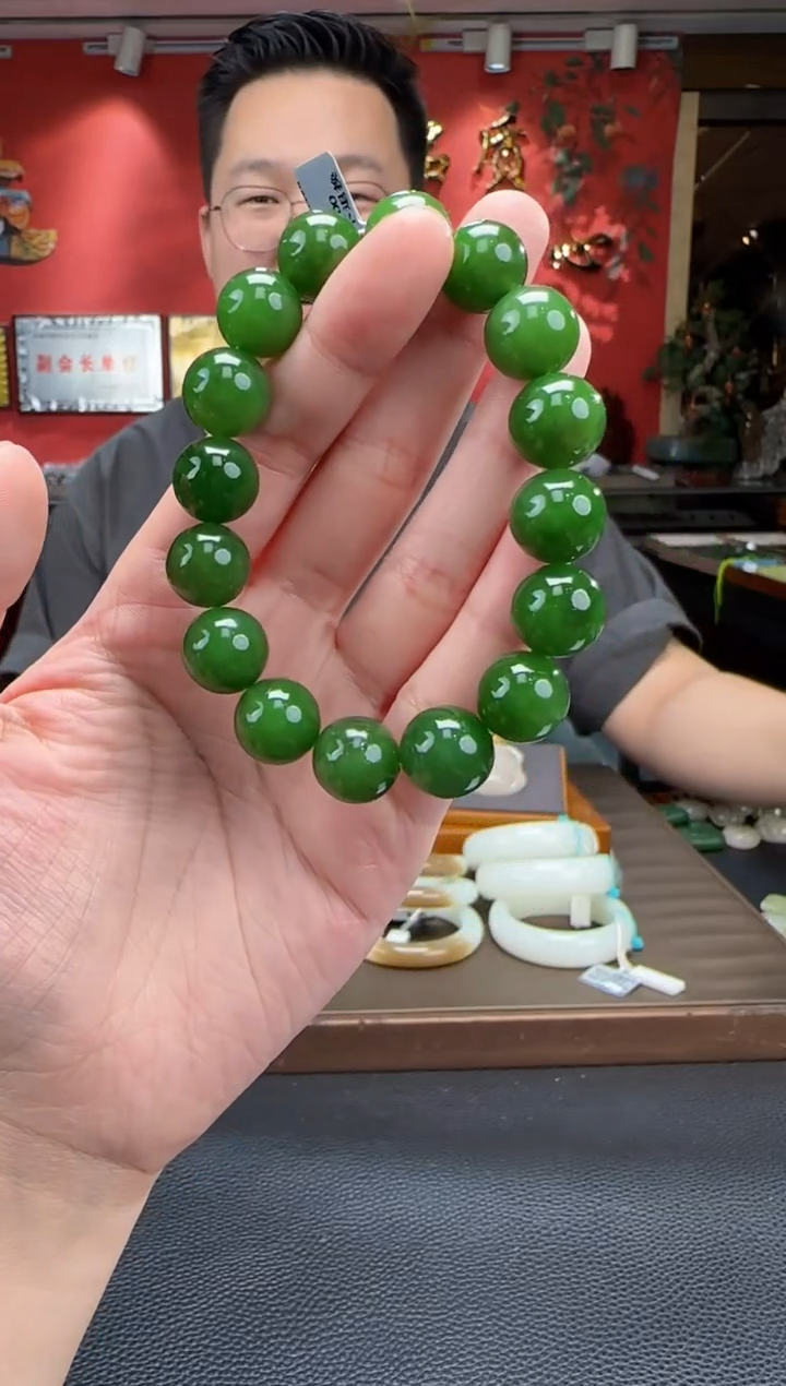 手串未镶嵌和田玉碧玉辣阳绿单圈手串