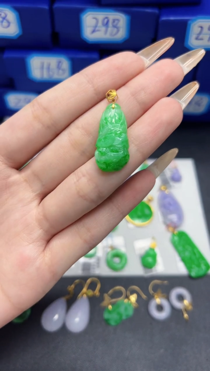 【闪购商品】翡翠颈饰18K金镶嵌Y缅料A货/支持复检/一件