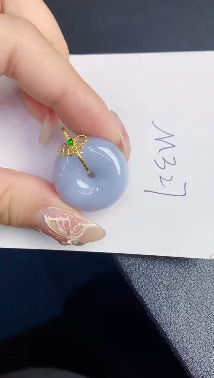 【闪购商品】翡翠颈饰18K金镶嵌0000000000