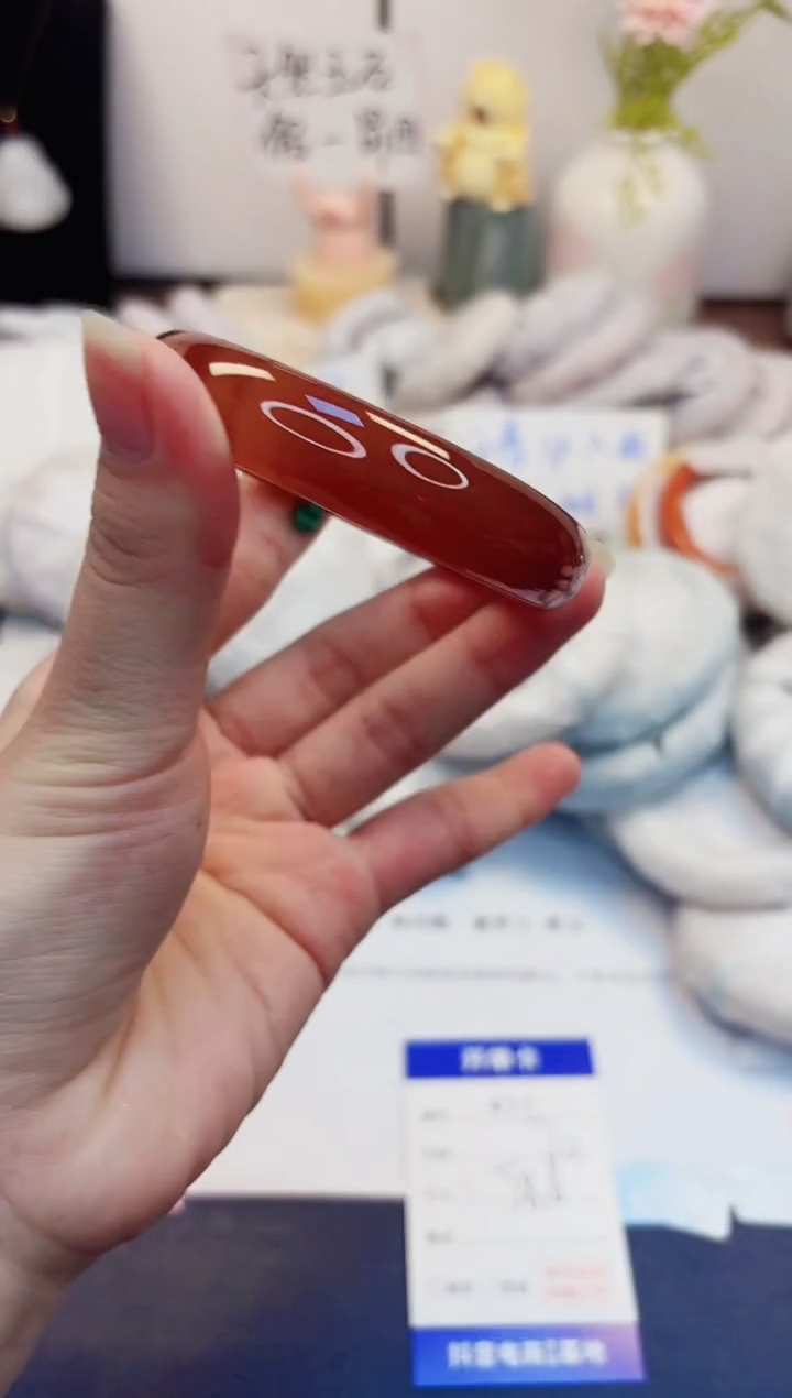 【闪购商品】石英质玉手镯未镶嵌411-玛瑙-圈口58