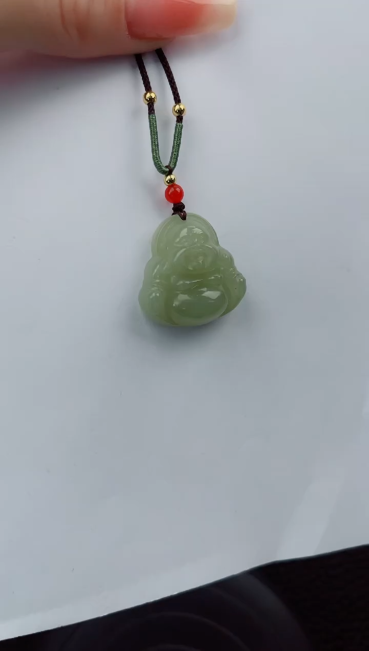 【闪购商品】和田玉吊坠(赠链)未镶嵌666微色差T99