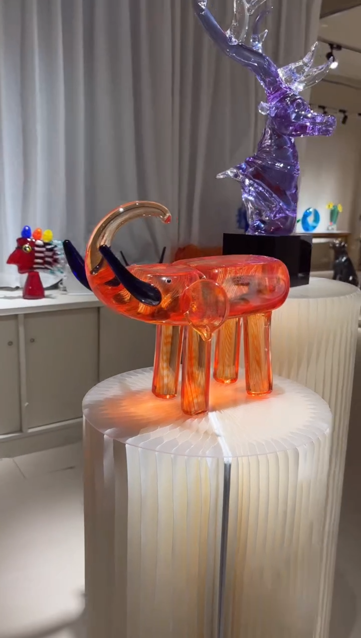 摆件烤****粉春-大象摆件