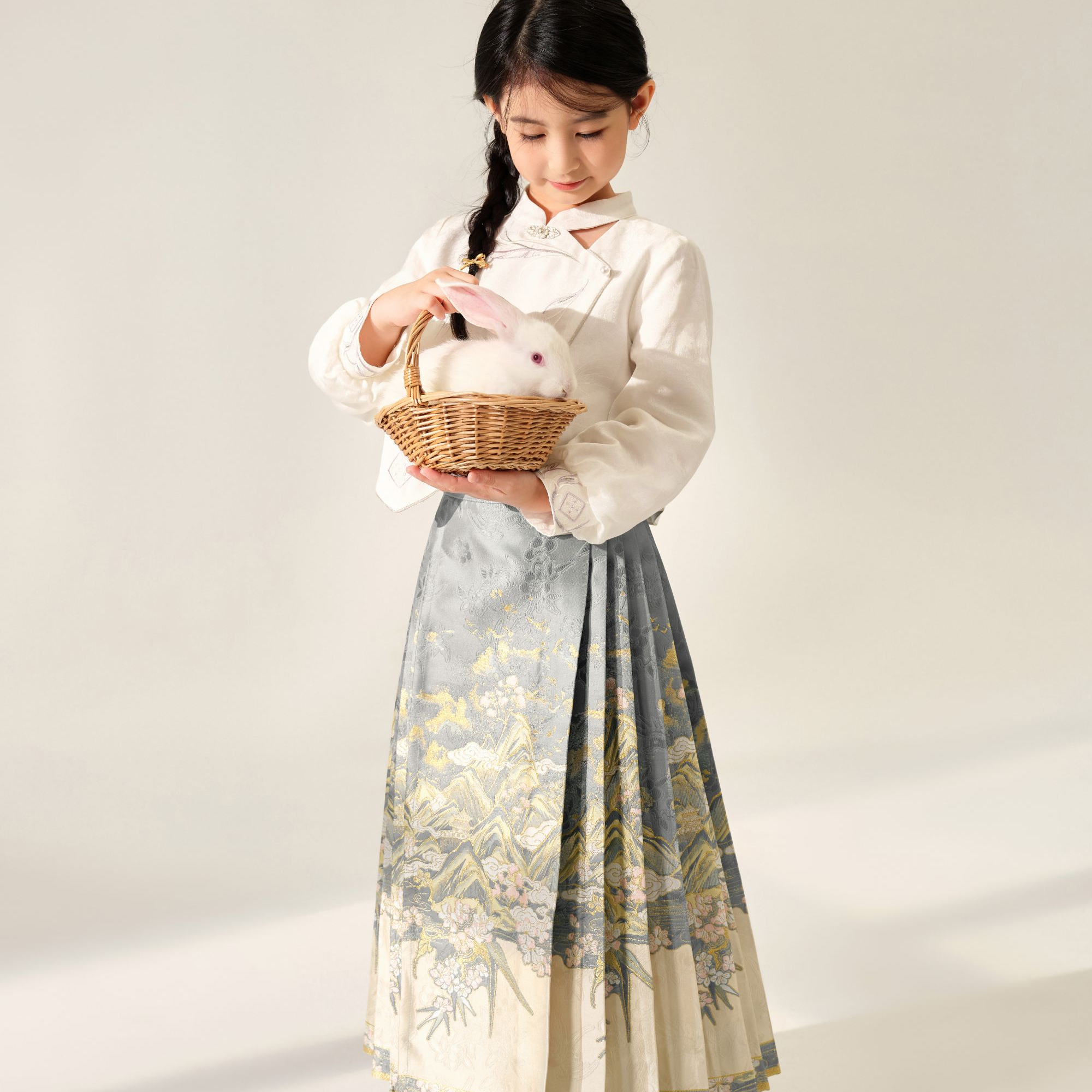 西子问女童汉服【朝霞词】四季款儿童明制改良中国风马面裙线下专款