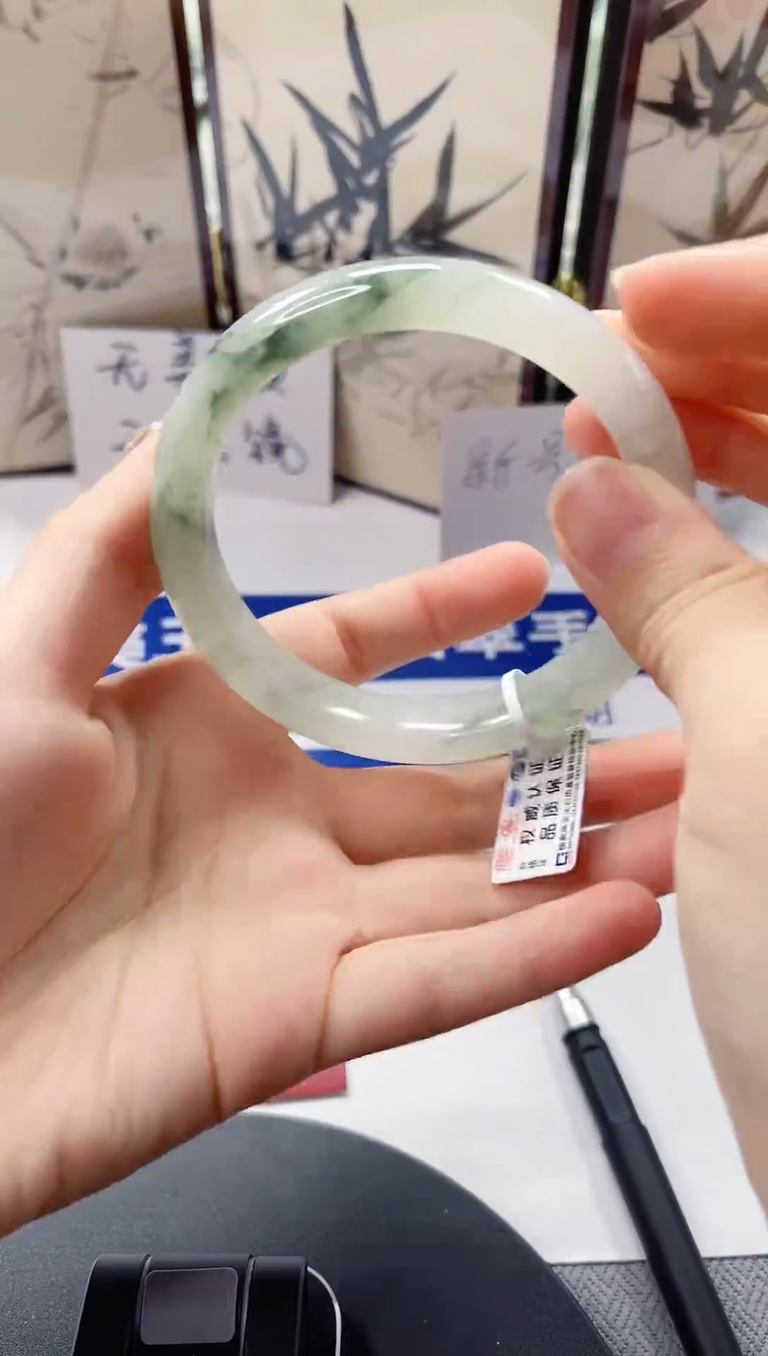 未镶嵌手镯石英质玉239-59/60