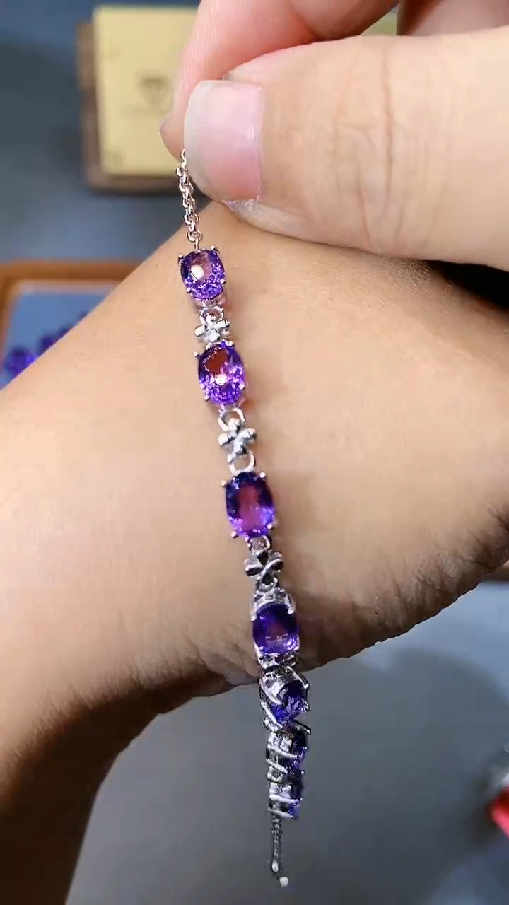 【闪购商品】紫晶手链银S925镶嵌11111