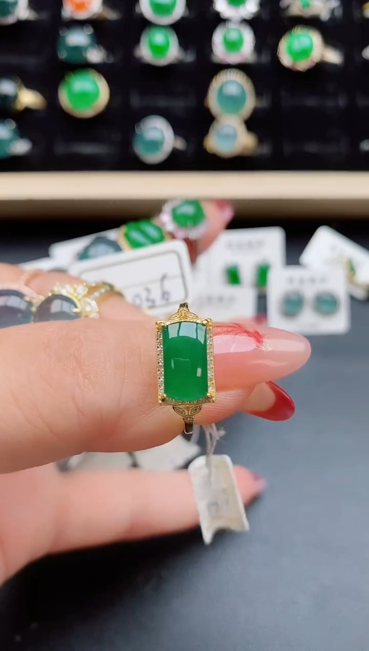 【闪购商品】翡翠戒指银S925镶嵌50805508