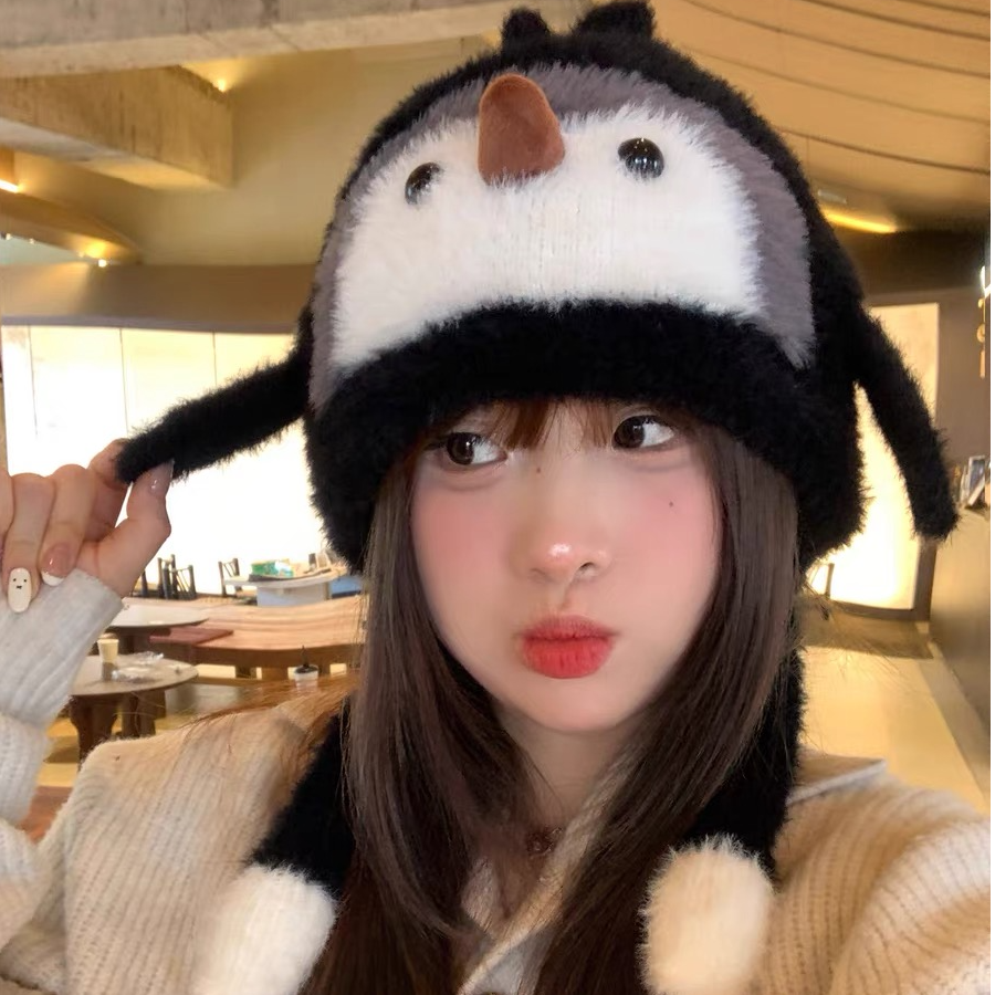 日系可爱小企鹅毛绒帽女秋冬加厚保暖护耳百搭显脸小针织套头帽子