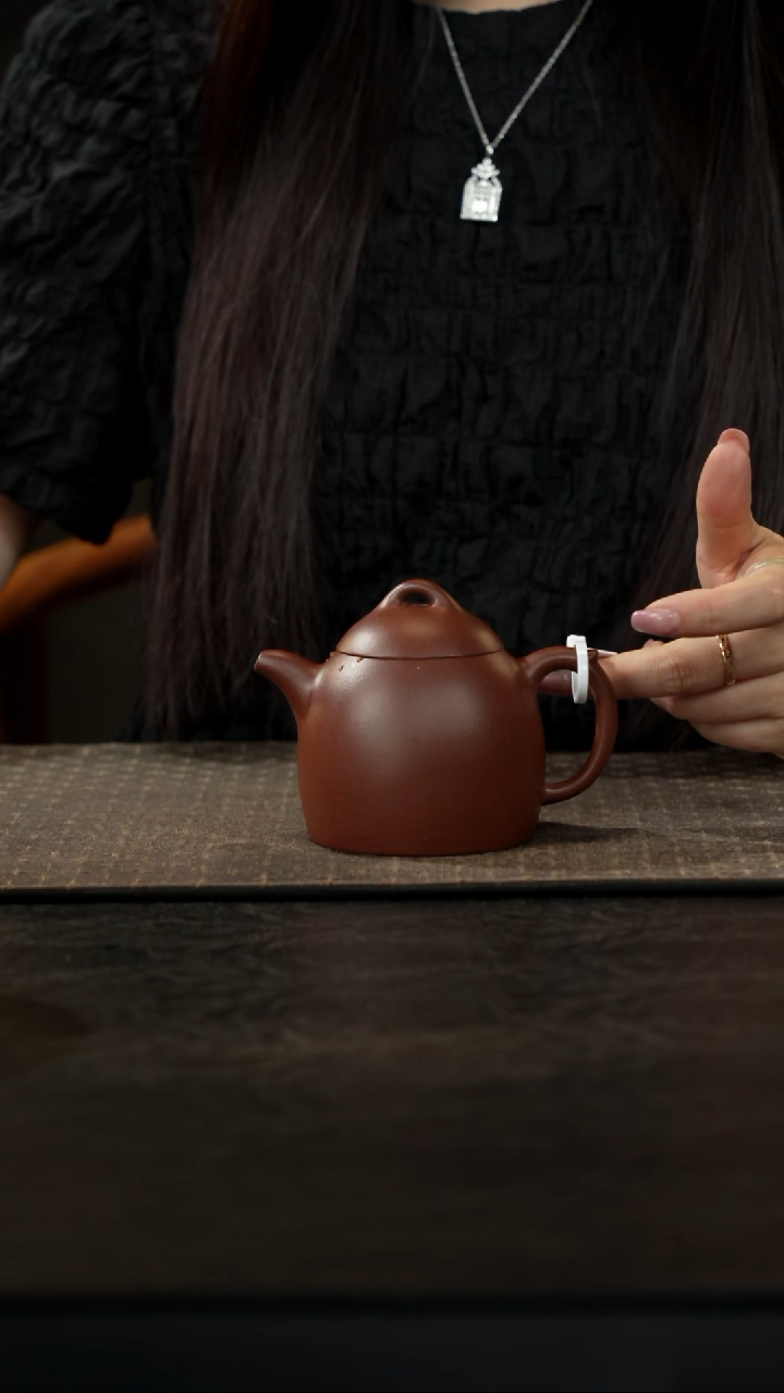 茶壶紫砂底槽青秦权壶230cc