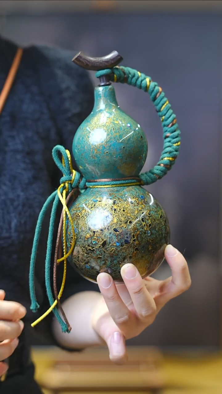 【闪购商品】XL216漆艺酒葫芦不包手串及旋转底座